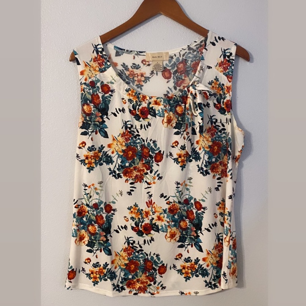 Women’s top size Lg